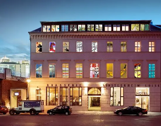 Art hotels